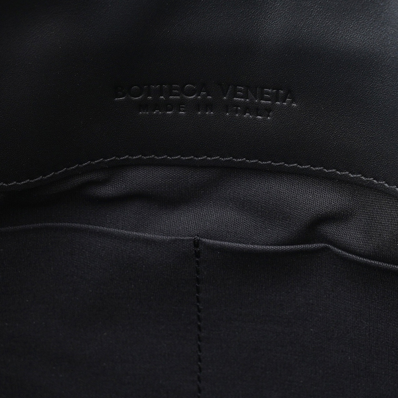 BOTTEGA VENETA(USED)보테가베네타 인트레치아토 클러치